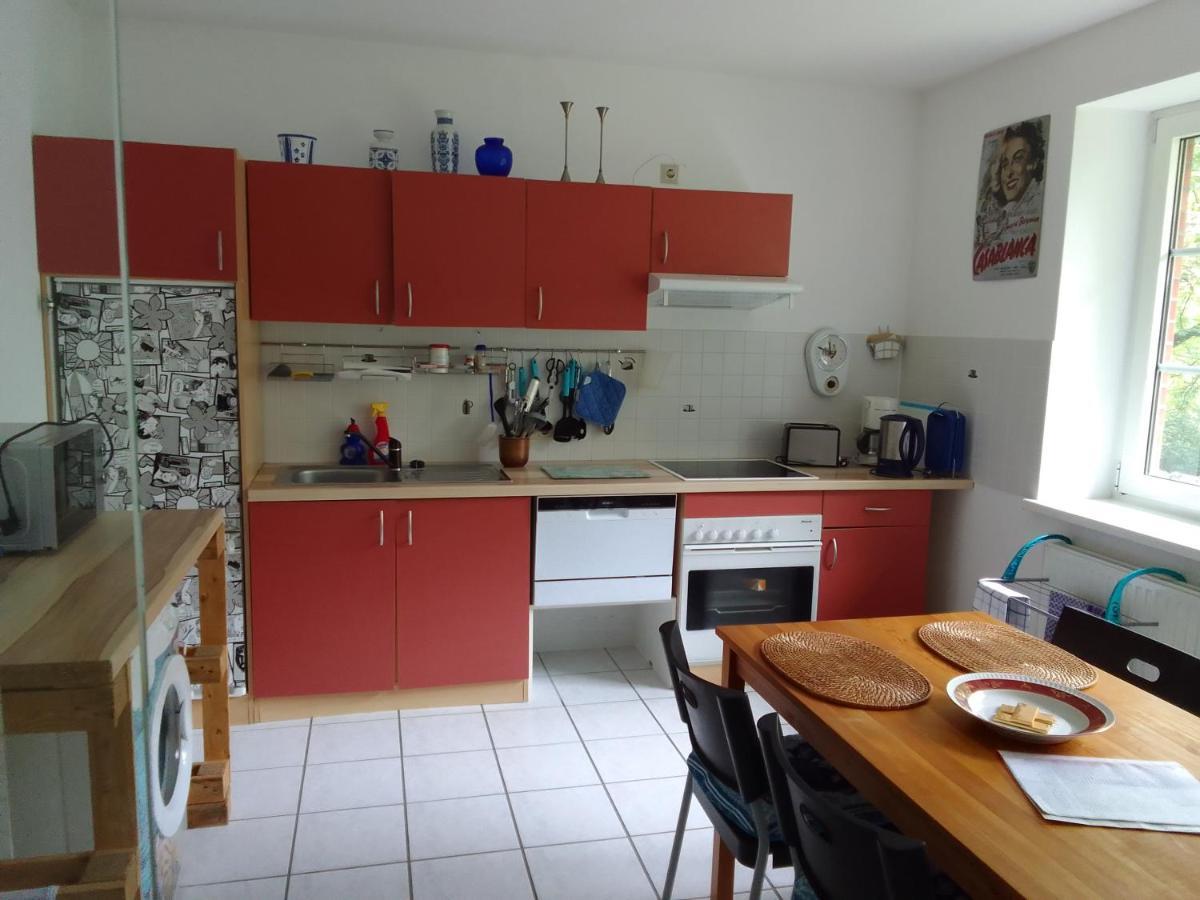 Wohnung Im Park Thulendorf Exterior foto